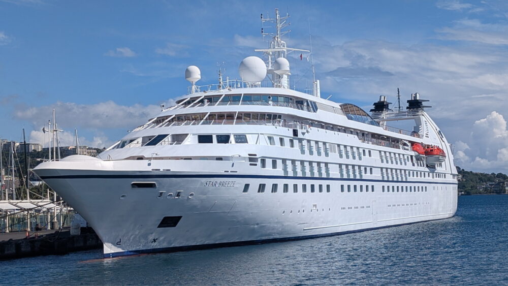 Soaking in the sweet dreams of Tahiti with Windstar Cruises