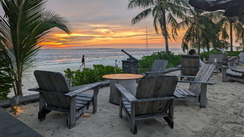 Nikoi Island Sunset - Old Mate Media