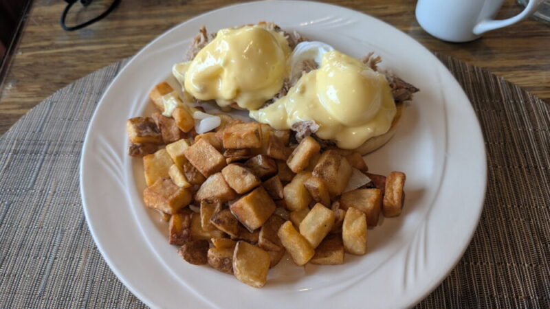 Aston Kaanapali Shores breakfast