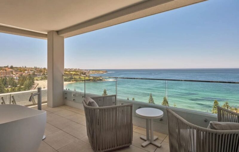 A king Ocean View Room at InterContinental in Coogee
