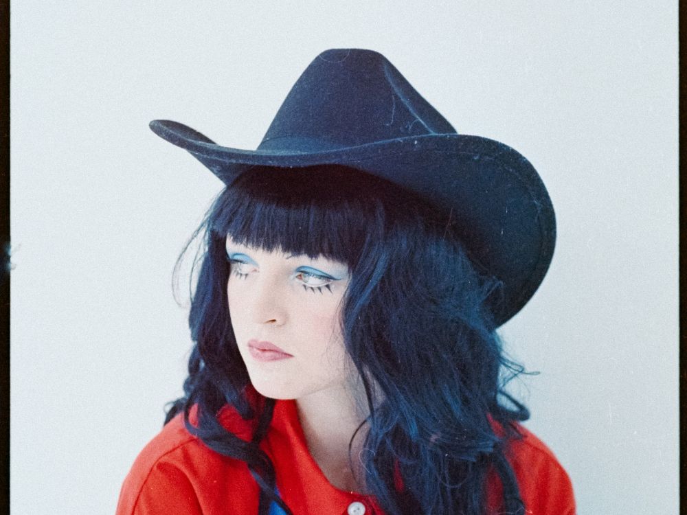 Album Review: Molly Millington – Frank Morgan (2026 LP)