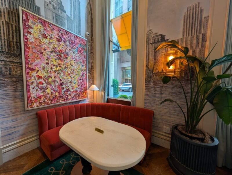 The Wall Street Hotel lounge