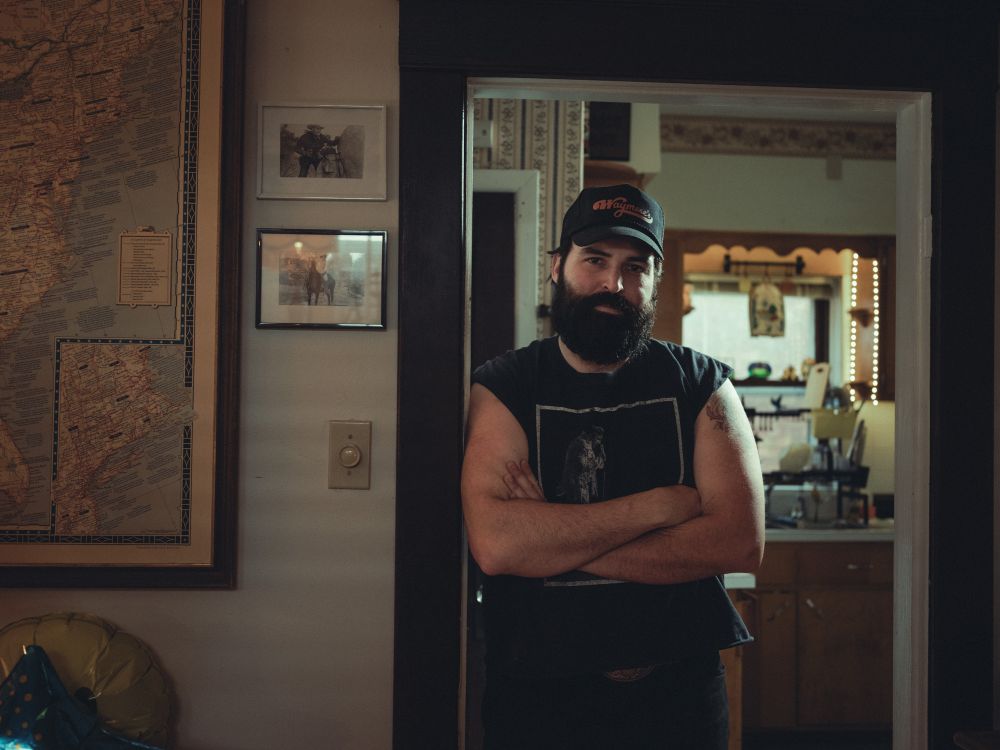 Exclusive Single Premiere: Adam Gaffney “Come on Back For Good” (2026)