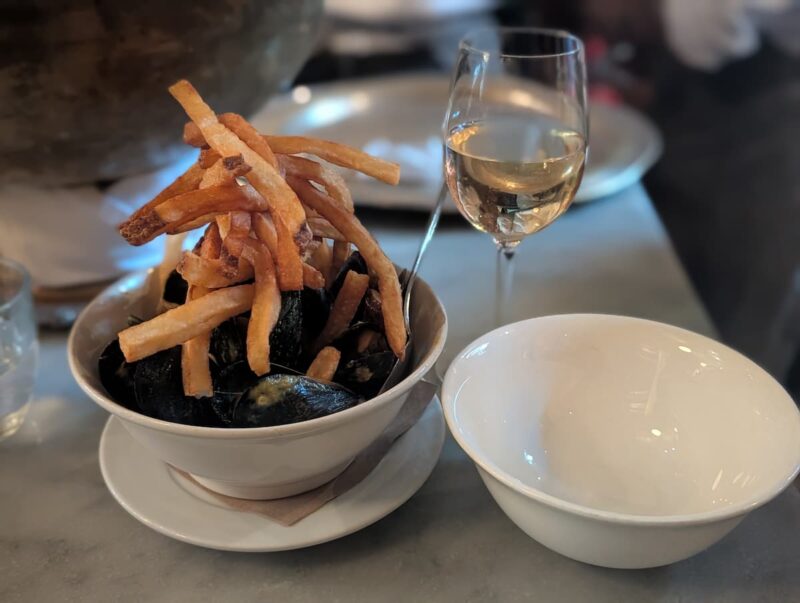 New York french wine bar