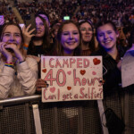 girl in red (mega) fans