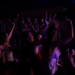 Skegss - Crowd