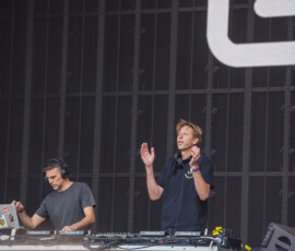 Groove Armada (DJ Set)