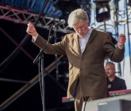 Tim Finn